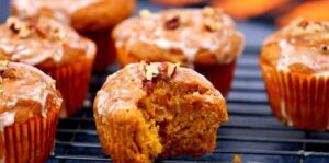 healthy pumpkin muffins with yogurt no sugar